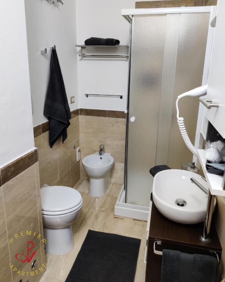 Premier Apartment Milano Екстер'єр фото