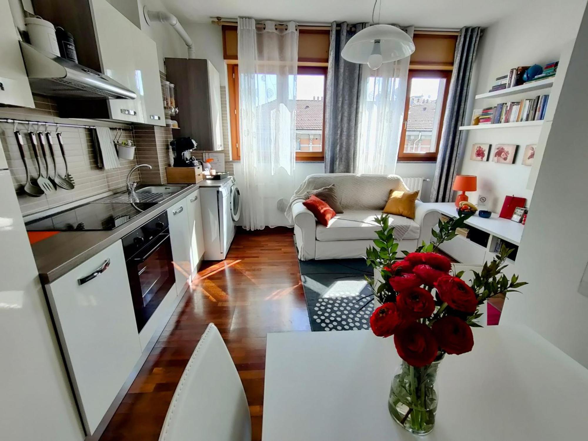Premier Apartment Milano Екстер'єр фото